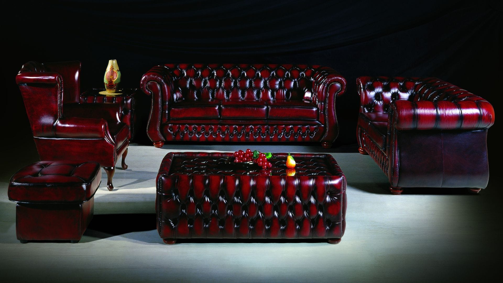 01K30R82S2BNYV8DWFNWGAHY7W.jpg 7 SEATER LEATHER SOFA SET WITH 3PC COFFEE TABLE SET (4+2+1) B-202 - Image 1