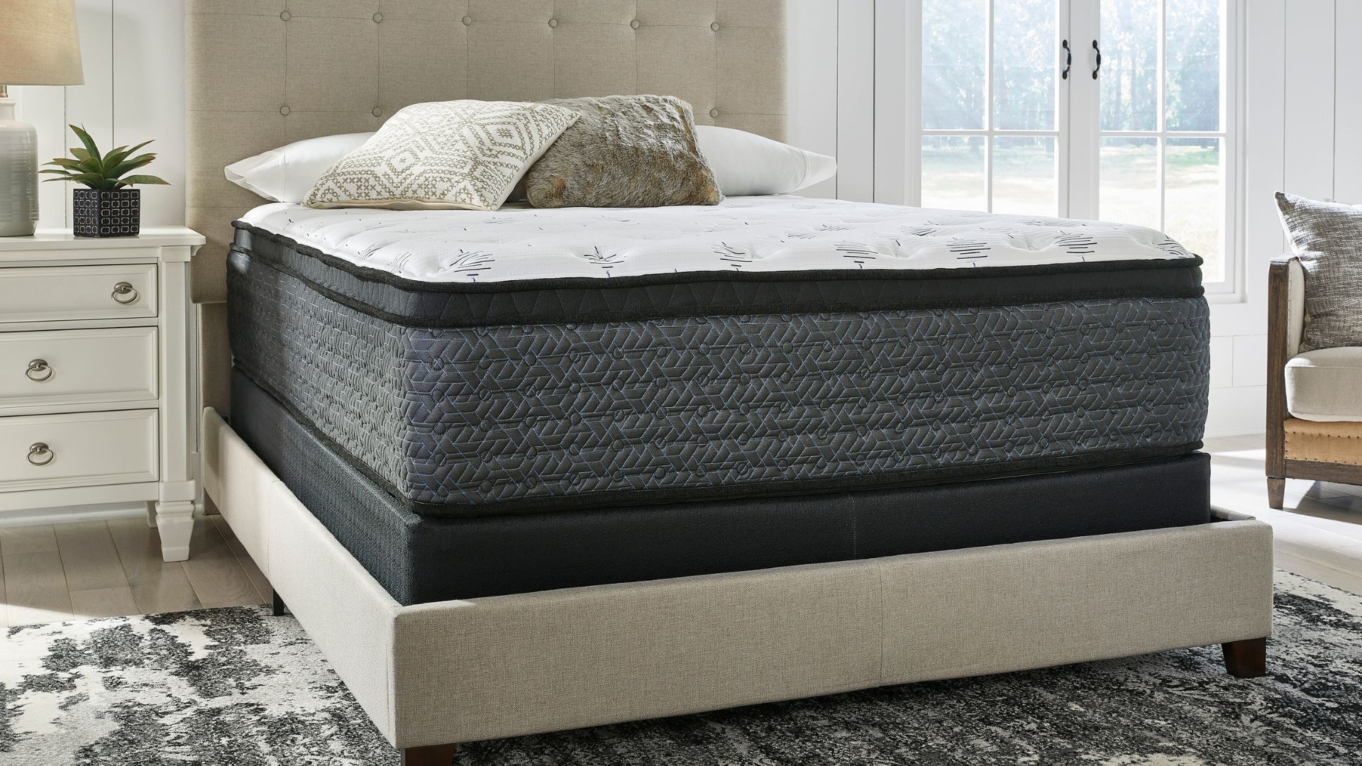 01K30R8S71BC33ZYX6AR0ZAA7Q.jpg M58931W2 QUEEN MATTRESS 10 INCH POCK HYBRID (ASH) - Image 1