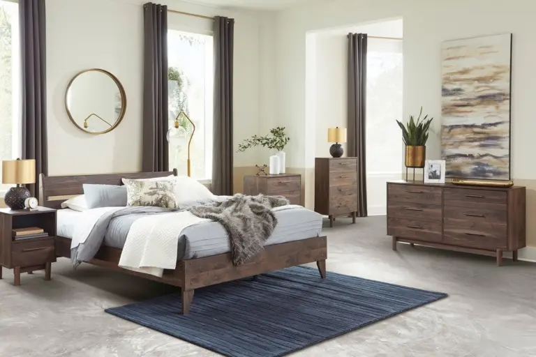 CALVERSON BEDROOM SET (BED + 2 NIGHTSTANDS)