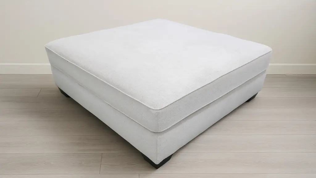 RAWCLIFFE OVERSIZED ACCENT OTTOMAN