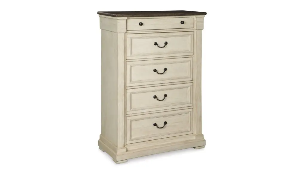 BOLANBURG CHEST OF DRAWERS