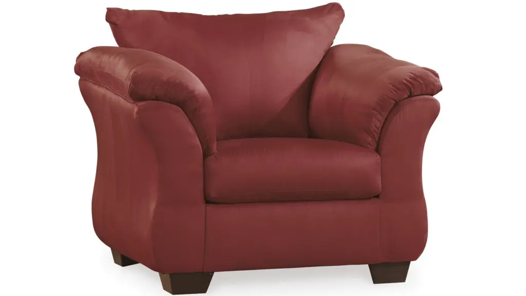 DARCY CHAIR