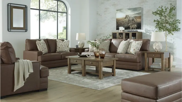 VILLACOURT CARAMEL SOFA SET