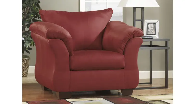 DARCY CHAIR